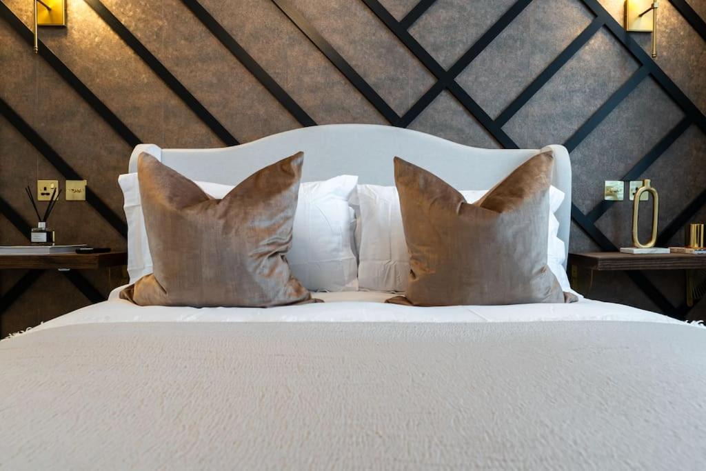 The Devonshire Suite - Your 5 Star West End Stay! Glasgow Exterior photo